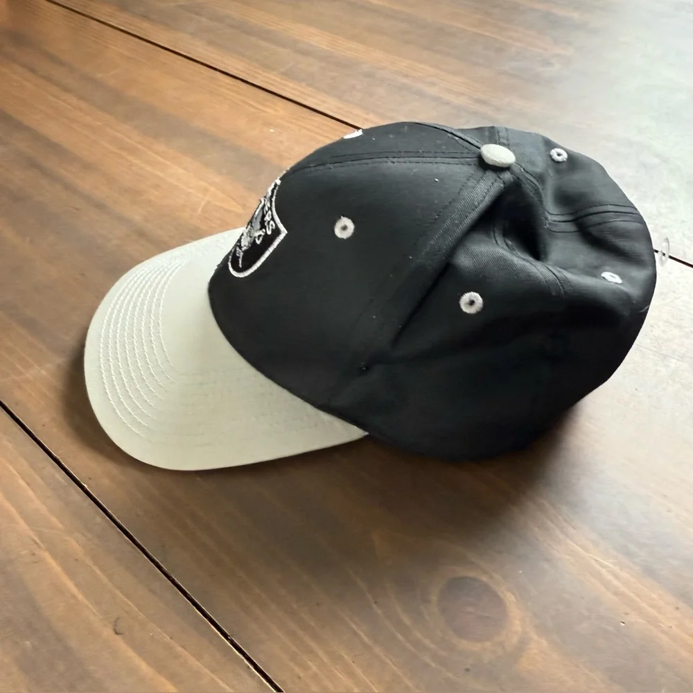 Raiders Black and Gray Cap Truckers Snap Back‎ Hat